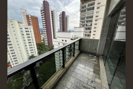 Apartamento à venda com 387m², 5 quartos e 4 vagasVaranda