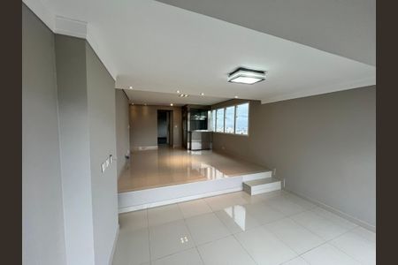 Apartamento à venda com 387m², 5 quartos e 4 vagasSala