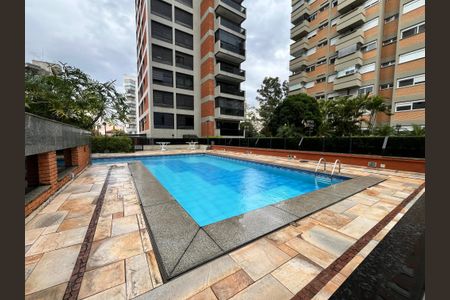 Apartamento à venda com 387m², 5 quartos e 4 vagasÁrea comum - Piscina