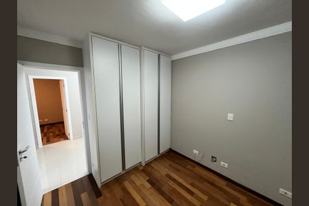 Apartamento à venda com 387m², 5 quartos e 4 vagasQuarto 1