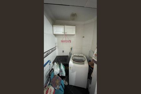 Apartamento à venda com 68m², 3 quartos e 1 vagaÁrea de Serviço