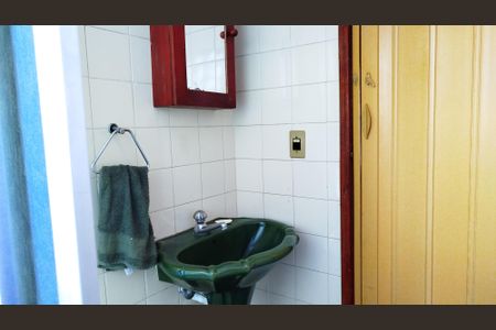 Apartamento para alugar com 50m², 1 quarto e sem vagaBanheiro