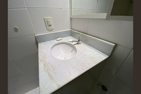 Apartamento para alugar com 67m², 3 quartos e 1 vaga Apartamento para alugar com 67m², 3 quartos e 1 vagaBanheiro Social