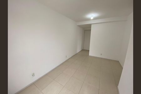 Apartamento para alugar com 67m², 3 quartos e 1 vaga Apartamento para alugar com 67m², 3 quartos e 1 vagaSala