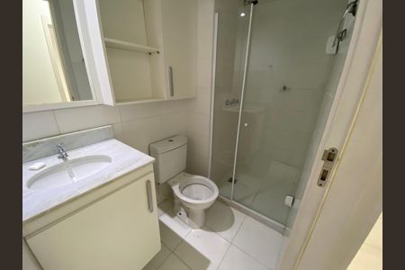 Apartamento para alugar com 67m², 3 quartos e 1 vaga Apartamento para alugar com 67m², 3 quartos e 1 vagaBanheiro Social