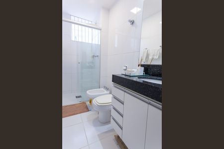 Apartamento à venda com 142m², 3 quartos e 2 vagasBanheiro Social