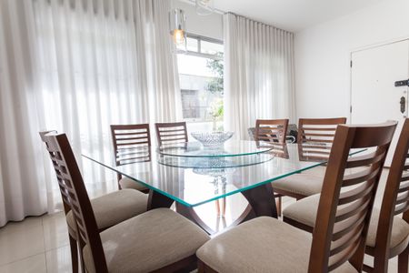 Apartamento à venda com 142m², 3 quartos e 2 vagasSala de Jantar