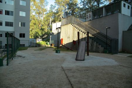 Apartamento à venda com 40m², 2 quartos e sem vagaÁrea comum