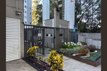 Apartamento à venda com 40m², 2 quartos e sem vaga Apartamento à venda com 40m², 2 quartos e sem vagaFachada