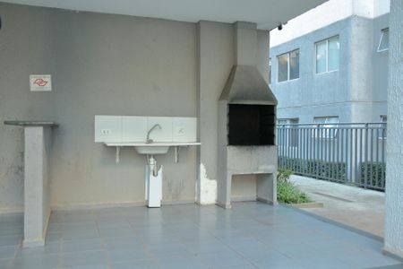 Apartamento à venda com 40m², 2 quartos e sem vagaÁrea comum