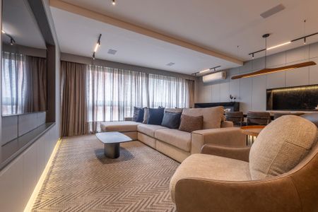 Apartamento à venda com 130m², 3 quartos e 3 vagas Apartamento à venda com 130m², 3 quartos e 3 vagasSala