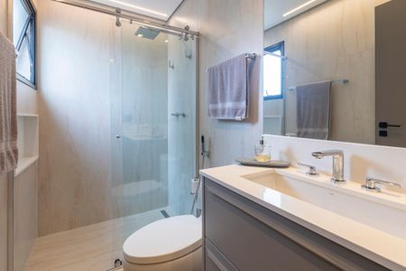 Apartamento à venda com 130m², 3 quartos e 3 vagas Apartamento à venda com 130m², 3 quartos e 3 vagasBanheiro da Suíte 3