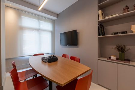 Apartamento à venda com 130m², 3 quartos e 3 vagas Apartamento à venda com 130m², 3 quartos e 3 vagasÁrea comum - cowork