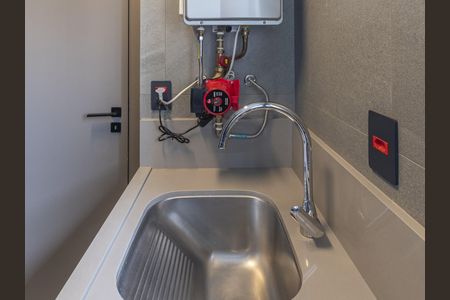 Apartamento à venda com 130m², 3 quartos e 3 vagas Apartamento à venda com 130m², 3 quartos e 3 vagasÁrea de Serviço