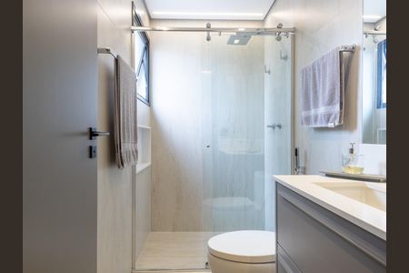 Apartamento à venda com 130m², 3 quartos e 3 vagas Apartamento à venda com 130m², 3 quartos e 3 vagasBanheiro da Suíte 3