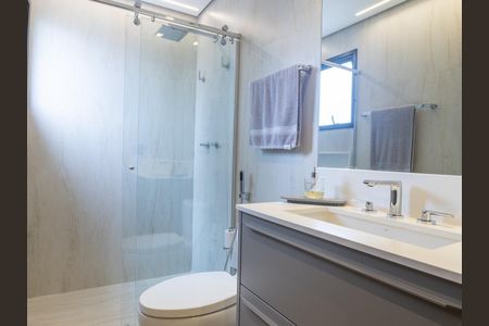 Apartamento à venda com 130m², 3 quartos e 3 vagas Apartamento à venda com 130m², 3 quartos e 3 vagasBanheiro da Suíte 3