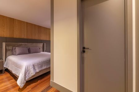 Apartamento à venda com 130m², 3 quartos e 3 vagas Apartamento à venda com 130m², 3 quartos e 3 vagasSuíte 1