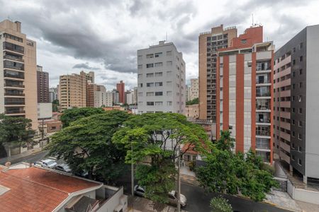 Apartamento à venda com 130m², 3 quartos e 3 vagas Apartamento à venda com 130m², 3 quartos e 3 vagasVista da Sala