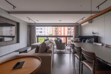 Apartamento à venda com 130m², 3 quartos e 3 vagas Apartamento à venda com 130m², 3 quartos e 3 vagasSala