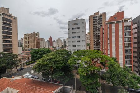 Apartamento à venda com 130m², 3 quartos e 3 vagas Apartamento à venda com 130m², 3 quartos e 3 vagasVista da Suíte 1