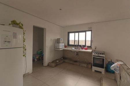 Casa de condomínio à venda com 260m², 3 quartos e 8 vagas Casa de condomínio à venda com 260m², 3 quartos e 8 vagasSala