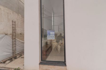 Casa de condomínio à venda com 260m², 3 quartos e 8 vagas Casa de condomínio à venda com 260m², 3 quartos e 8 vagasPlaca