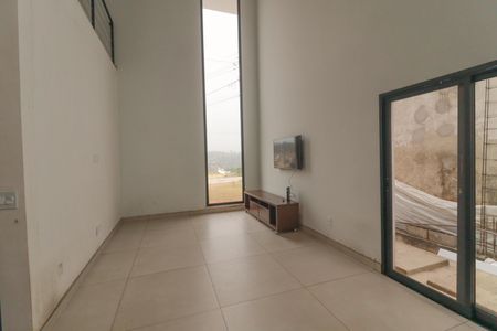 Casa de condomínio à venda com 260m², 3 quartos e 8 vagas Casa de condomínio à venda com 260m², 3 quartos e 8 vagasSala