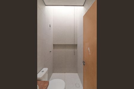 Casa de condomínio à venda com 260m², 3 quartos e 8 vagas Casa de condomínio à venda com 260m², 3 quartos e 8 vagasBanheiro