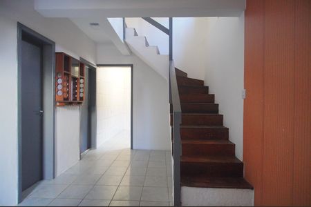 Casa à venda com 89m², 2 quartos e 1 vagaSala