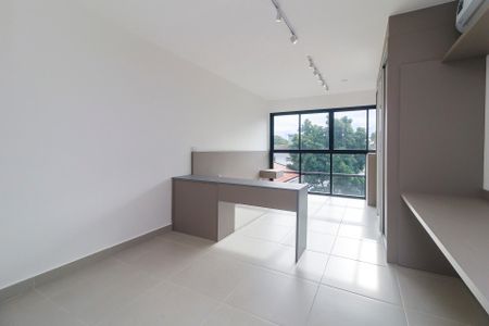 Studio à venda com 29m², 0 quarto e sem vaga Studio à venda com 29m², 0 quarto e sem vagaStudio