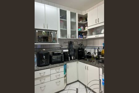 Apartamento à venda com 75m², 3 quartos e 1 vaga