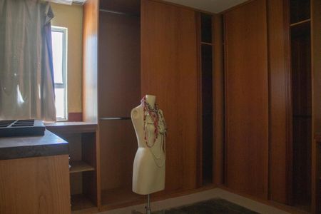 Apartamento à venda com 372m², 5 quartos e 2 vagasSuíte 2