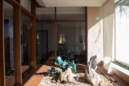 Apartamento à venda com 372m², 5 quartos e 2 vagasVaranda