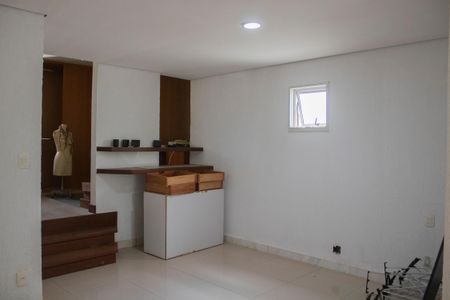 Apartamento à venda com 372m², 5 quartos e 2 vagasSuíte 2