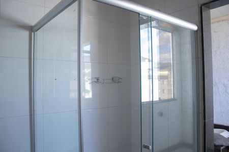 Apartamento à venda com 372m², 5 quartos e 2 vagasBanheiro da Suíte 2