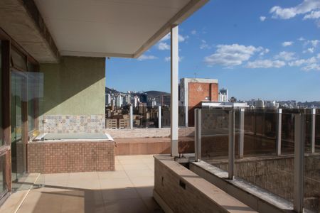 Apartamento à venda com 372m², 5 quartos e 2 vagasCobertura
