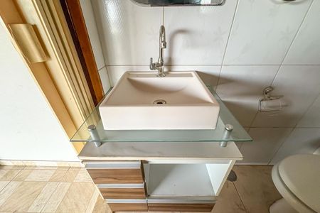 Casa para alugar com 120m², 3 quartos e 2 vagas Casa para alugar com 120m², 3 quartos e 2 vagasBanheiro de Serviço