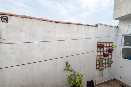 Casa para alugar com 120m², 3 quartos e 2 vagas Casa para alugar com 120m², 3 quartos e 2 vagasQuarto 1