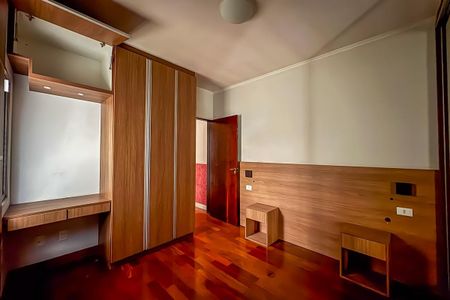 Casa para alugar com 120m², 3 quartos e 2 vagas Casa para alugar com 120m², 3 quartos e 2 vagasQuarto 3