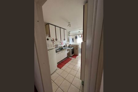 Apartamento à venda com 56m², 2 quartos e 1 vaga Apartamento à venda com 56m², 2 quartos e 1 vagaCozinha