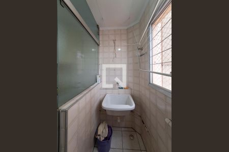 Apartamento à venda com 56m², 2 quartos e 1 vaga Apartamento à venda com 56m², 2 quartos e 1 vagaÁrea de Serviço