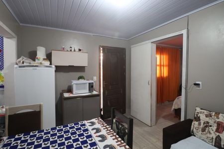 Casa à venda com 30m², 1 quarto e sem vagaSala