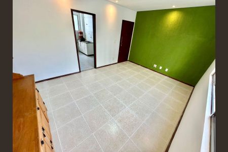 Apartamento para alugar com 100m², 3 quartos e 1 vagaSala
