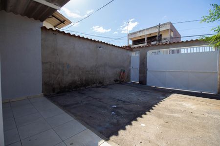 Casa de condomínio para alugar com 210m², 3 quartos e sem vagaQuintal