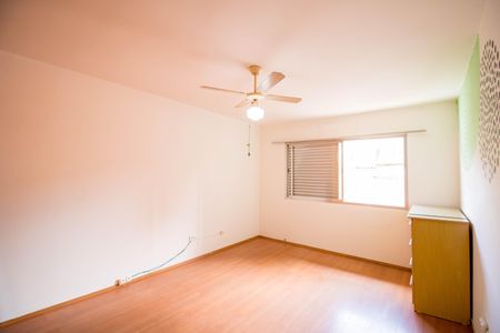 Casa para alugar com 90m², 2 quartos e 2 vagas Casa para alugar com 90m², 2 quartos e 2 vagasSuíte