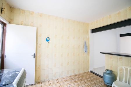 Casa para alugar com 90m², 2 quartos e 2 vagas Casa para alugar com 90m², 2 quartos e 2 vagasCozinha