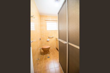 Casa para alugar com 90m², 2 quartos e 2 vagas Casa para alugar com 90m², 2 quartos e 2 vagasBanheiro da Suíte