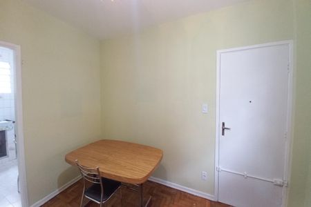 Apartamento à venda com 58m², 2 quartos e 1 vagaSala de Jantar