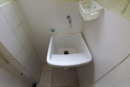 Apartamento à venda com 58m², 2 quartos e 1 vagaÁrea de Serviço