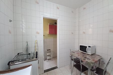 Apartamento à venda com 58m², 2 quartos e 1 vagaCozinha